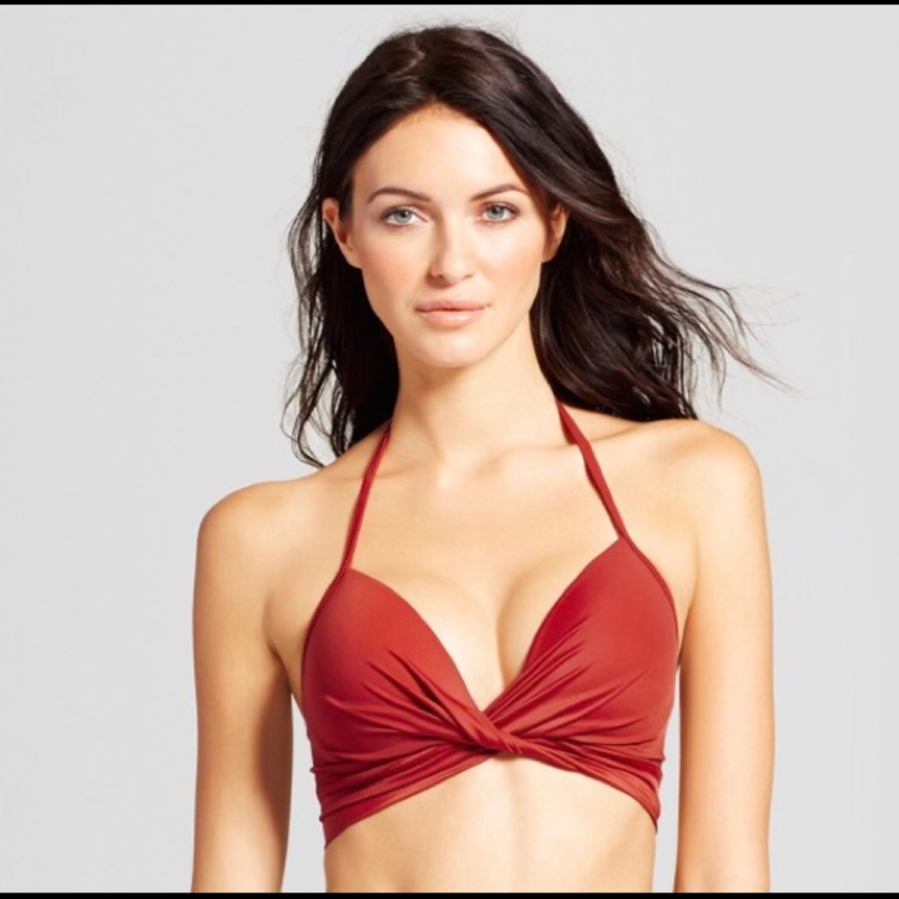 Shade & Shore Twist-Front Light Lift Bikini Top